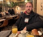 Rencontre Homme : Adrien, 34 ans à France  Châlons en champagne 